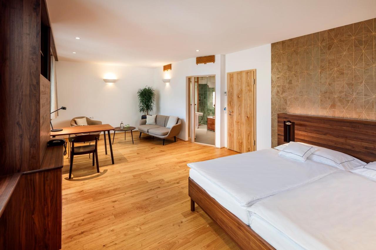 City-Hotel Ochsen Цуг Екстериор снимка