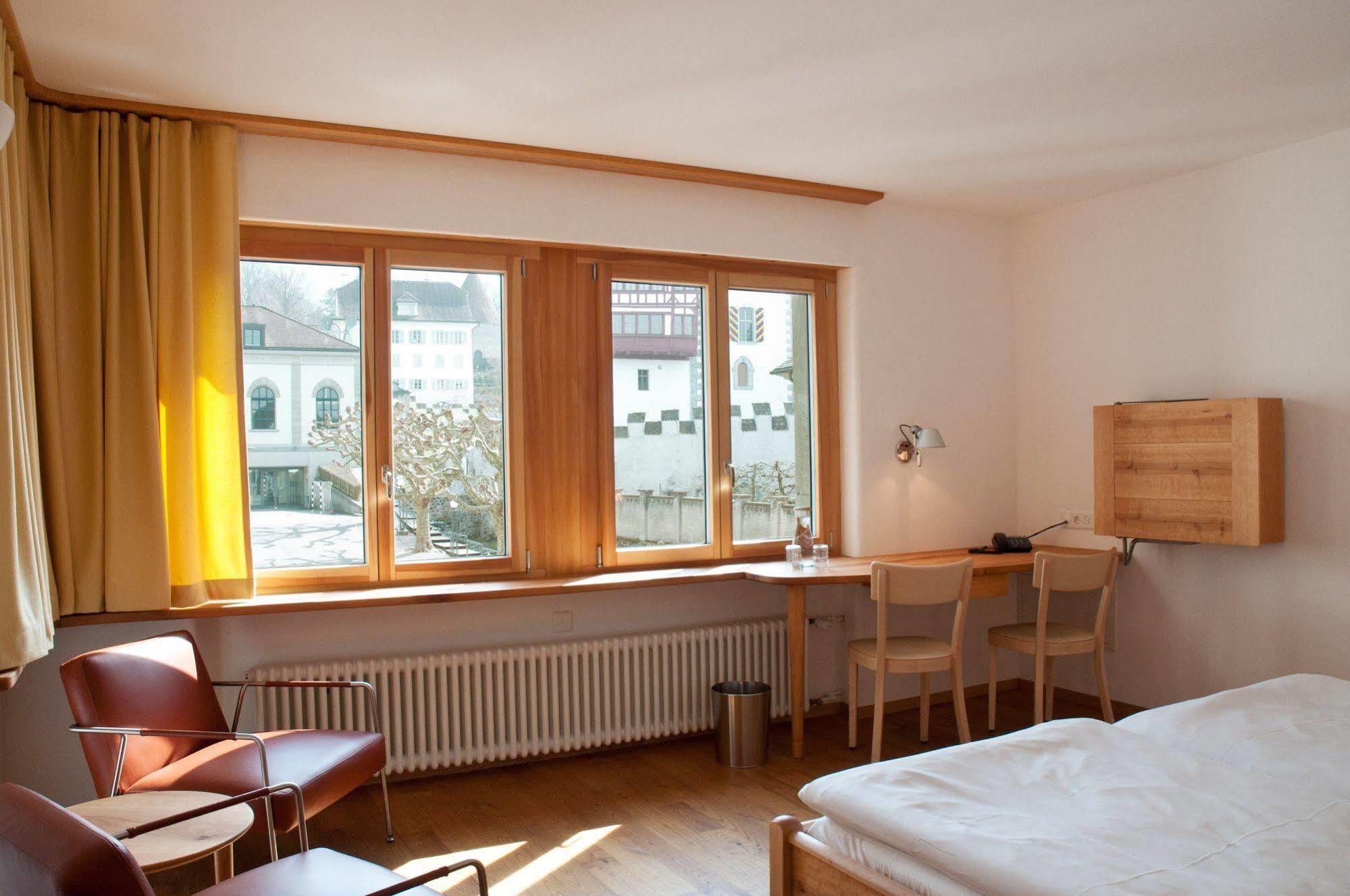 City-Hotel Ochsen Цуг Екстериор снимка